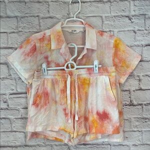 CANDACE CAMERON BURE Colorful Tie-Dye Shirt and Shorts Sleep Set
